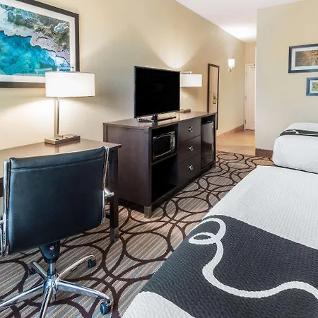 Hotel La Quinta By Wyndham Carlsbad Extérieur photo