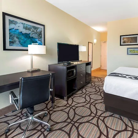 Hotel La Quinta By Wyndham Carlsbad Extérieur photo