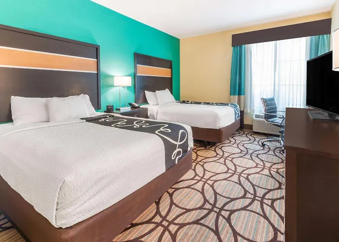 La Quinta By Wyndham Carlsbad